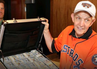 Mattress Mack Is Back: Drops Another Bet On Astros