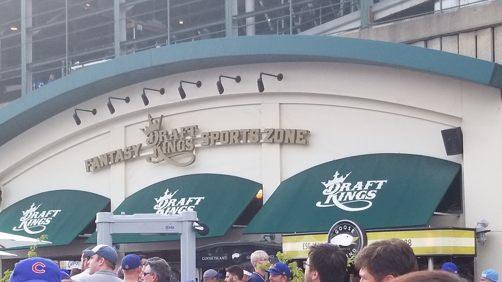 DraftKings Hold Fell To 6.8% As Q2 Handle Rose 15%