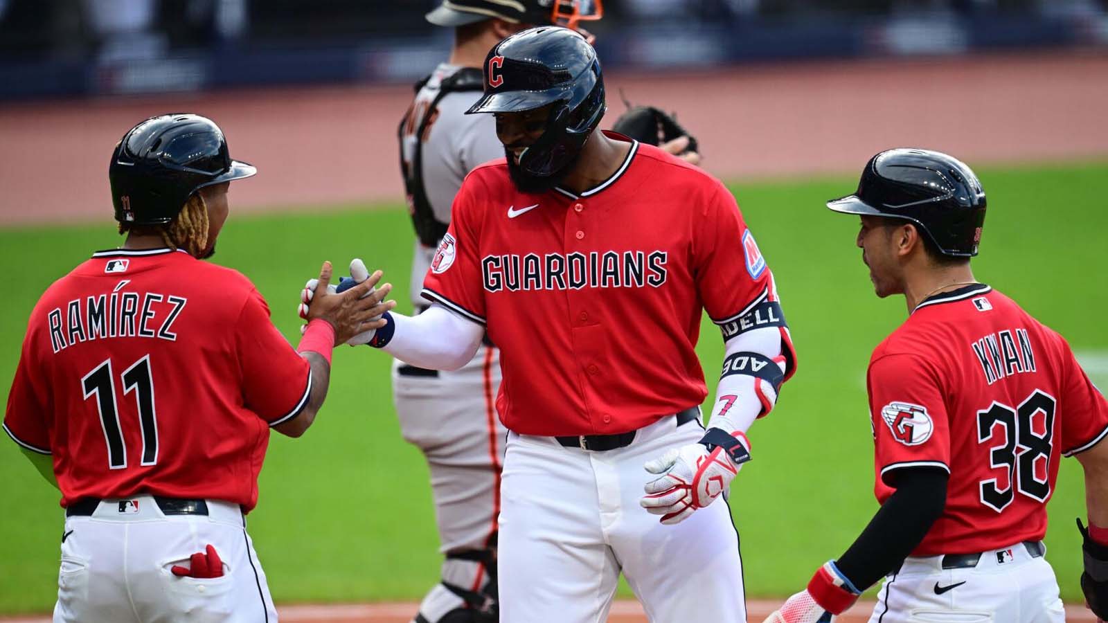 Guardians Streak Cuts AL Central Lead; White Sox -195 1 Guardians Streak Cuts AL Central Lead; White Sox -195