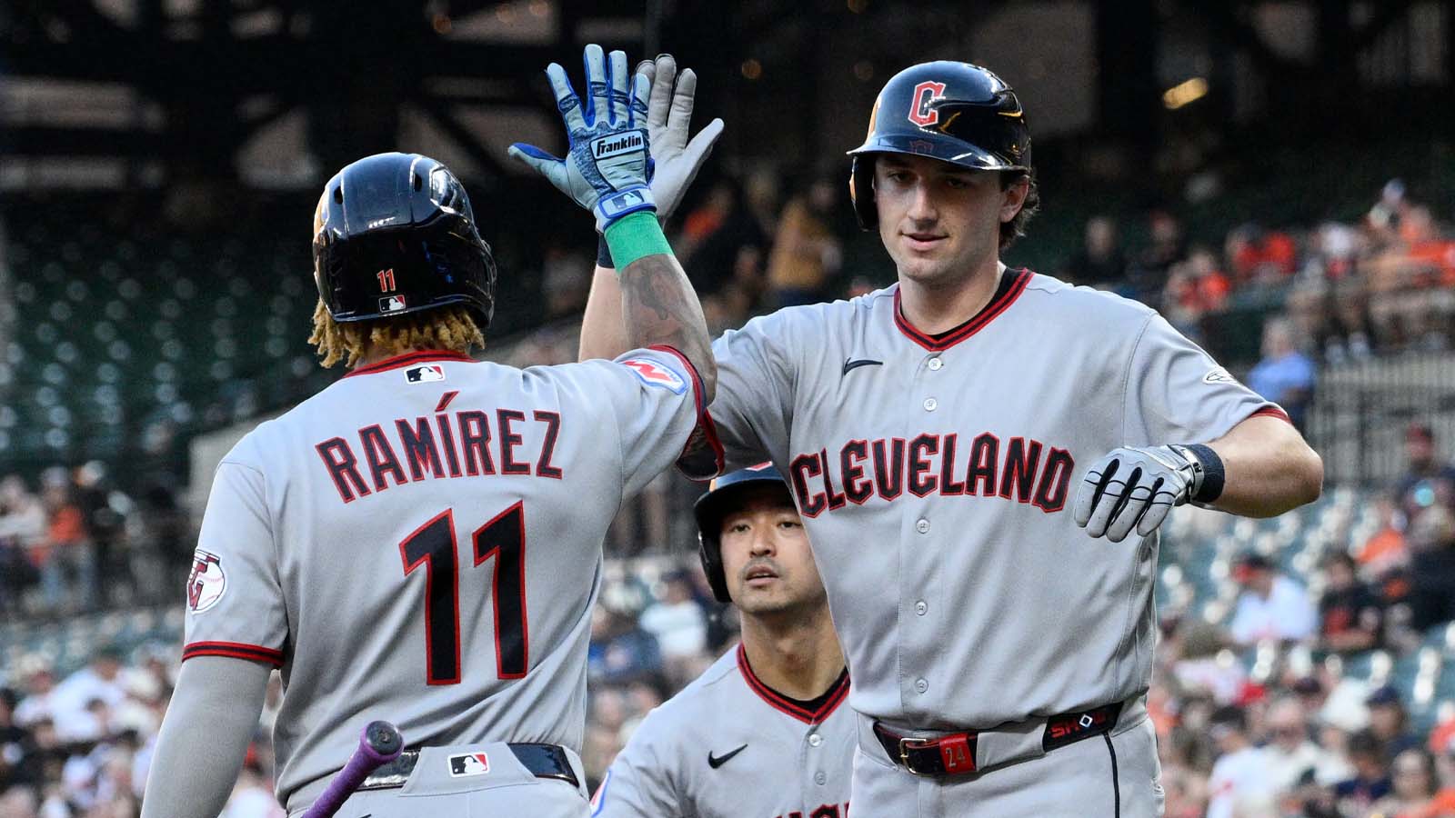 Six Teams Chase Two Spots As MLB Wild Card Race Tightens