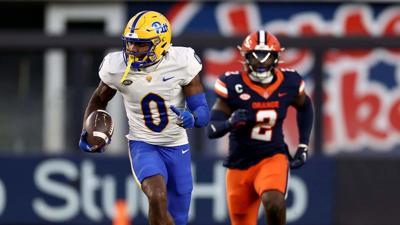Pitt Favored By 10.5 As Syracuse's Passing Game Wavers 1 Pitt Favored By 10.5 As Syracuse's Passing Game Wavers